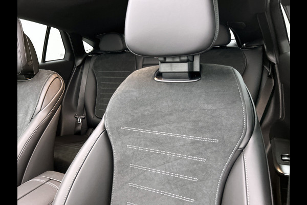 Mercedes-Benz GLC Coupé 300e 4MATIC Business Solution AMG | Premium pakket | Burmester Surround Sound | Night pakket | Winter pakket | Augmented Reality | Trekhaak |