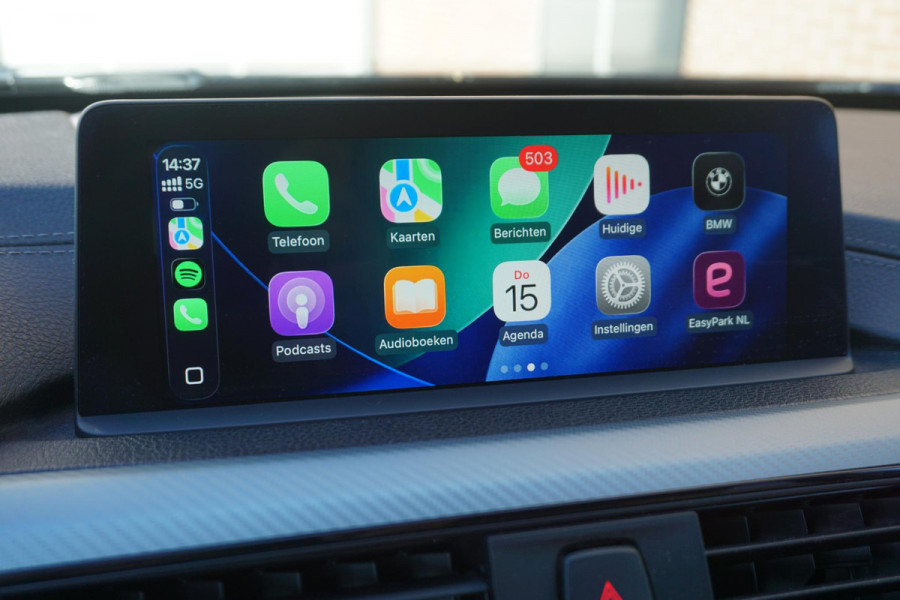 BMW 3 Serie 318i Edition M Sport Shadow Executive/19 Inch/ Carplay/Camera.