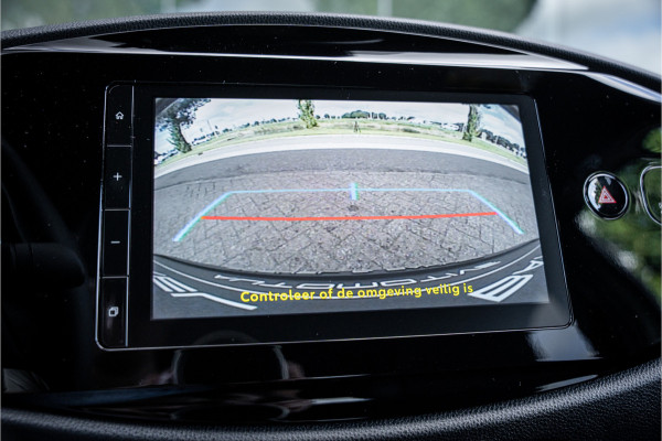 Toyota Aygo X Hybrid 115 pulse Automaat ** Stoelverwarming ** Camera ** Carplay ** Keyless