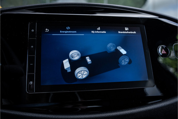 Toyota Aygo X Hybrid 115 pulse Automaat ** Stoelverwarming ** Camera ** Carplay ** Keyless