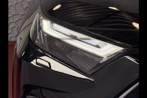 Toyota RAV4 2.5 PLUG-IN HYBRID AWD 306PK 1500KG TREKGEW. HEADUP SPIEGEL.CAM LED ELEK.KLEP STUUR/STOELVERW. V+A PHEV PLUG IN