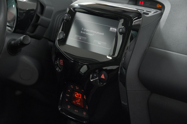Citroën C1 1.0 VTi Shine | Automaat | Apple Carplay | Climate Control | Keyless Entry