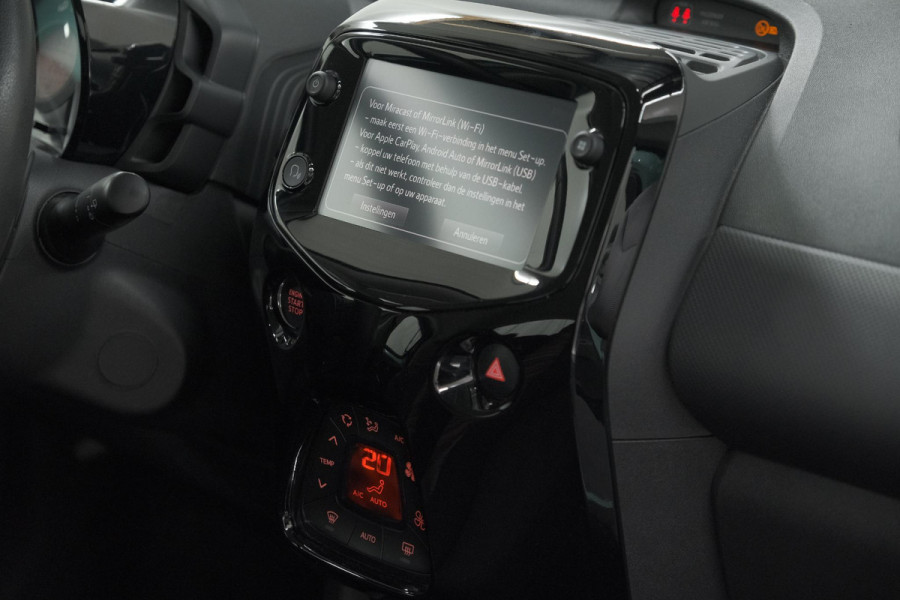 Citroën C1 1.0 VTi Shine | Automaat | Apple Carplay | Climate Control | Keyless Entry