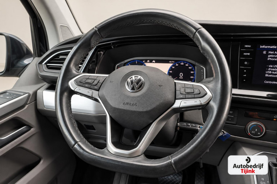 Volkswagen Transporter 2.0 TDI L2H1 150PK DSG DC Bulli | ACC | 2x Schuifdeur | LED | Virtual | Trekhaak | Sluithulp | Camera | App-connect | LMV |