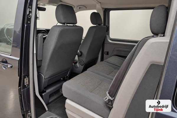 Volkswagen Transporter 2.0 TDI L2H1 150PK DSG DC Bulli | ACC | 2x Schuifdeur | LED | Virtual | Trekhaak | Sluithulp | Camera | App-connect | LMV |