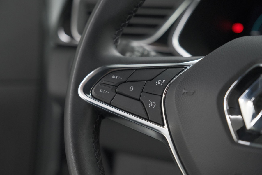 Renault Captur 1.6 E-Tech hybrid 145 SL Rive Gauche | Trekhaak | Camera | Apple Carplay | 9.3 Inch Grootscherm