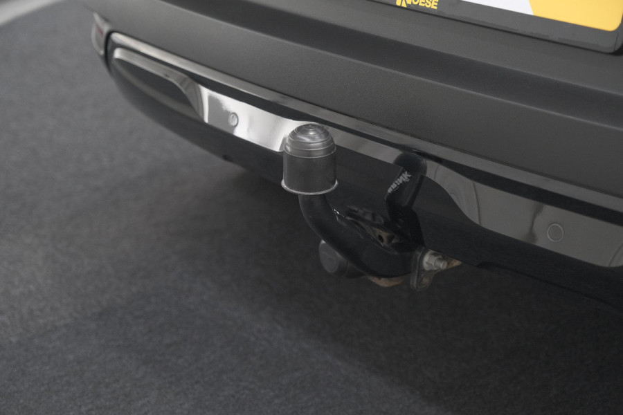 Renault Captur 1.6 E-Tech hybrid 145 SL Rive Gauche | Trekhaak | Camera | Apple Carplay | 9.3 Inch Grootscherm