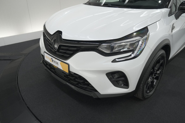 Renault Captur 1.6 E-Tech hybrid 145 SL Rive Gauche | Trekhaak | Camera | Apple Carplay | 9.3 Inch Grootscherm