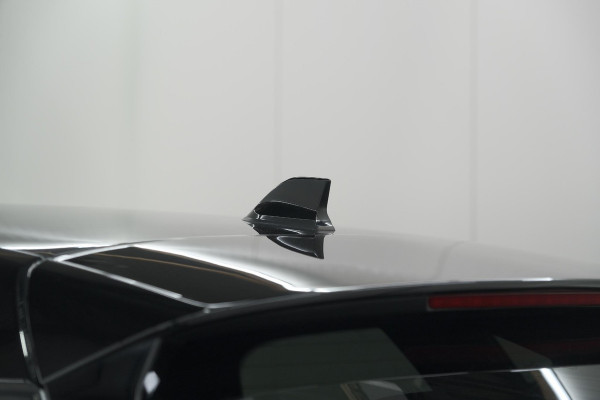 Renault Captur 1.6 E-Tech hybrid 145 SL Rive Gauche | Trekhaak | Camera | Apple Carplay | 9.3 Inch Grootscherm