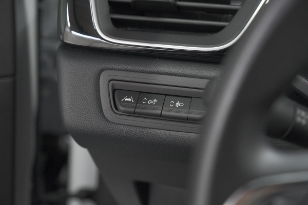Renault Captur 1.6 E-Tech hybrid 145 SL Rive Gauche | Trekhaak | Camera | Apple Carplay | 9.3 Inch Grootscherm