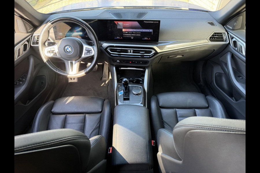 BMW i4 M50 High Executive 84 kWh 19"/Lederen M-stoelen + memory/Harman Kardon/Keyless/Camera/Adaptief M onderstel/Stoelverwarming