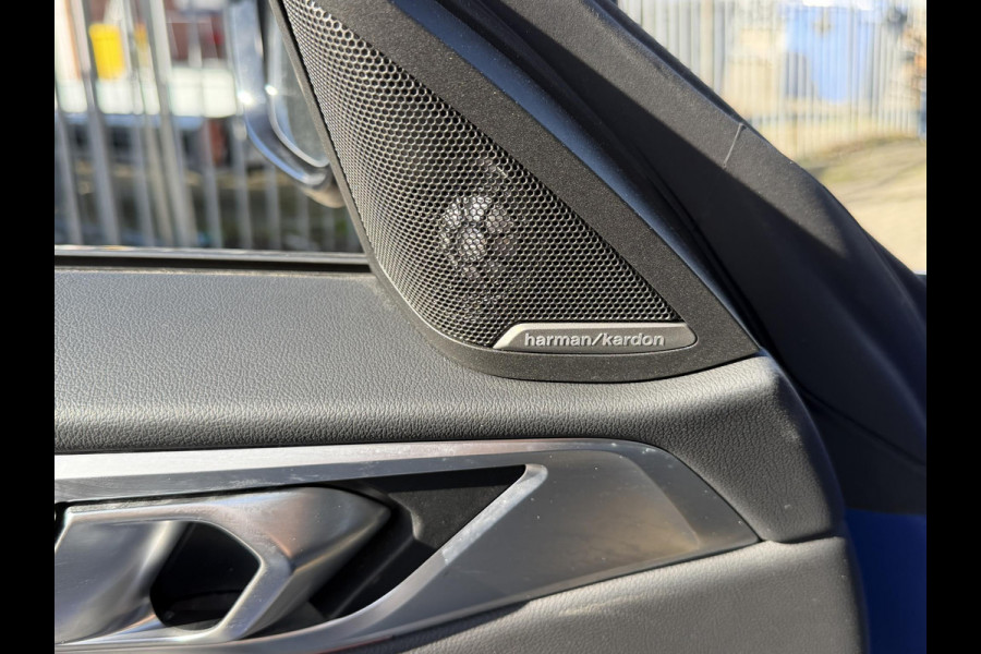 BMW i4 M50 High Executive 84 kWh 19"/Lederen M-stoelen + memory/Harman Kardon/Keyless/Camera/Adaptief M onderstel/Stoelverwarming