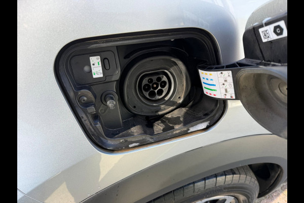Renault Captur 1.6 E-Tech Plug-in Hybrid 160 Edition One Groot Navi / Camera / Stoel verwarming / Clima / LM velgen