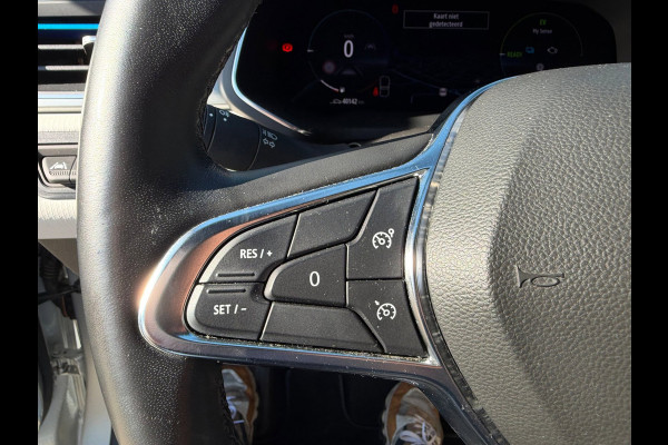 Renault Captur 1.6 E-Tech Plug-in Hybrid 160 Edition One Groot Navi / Camera / Stoel verwarming / Clima / LM velgen