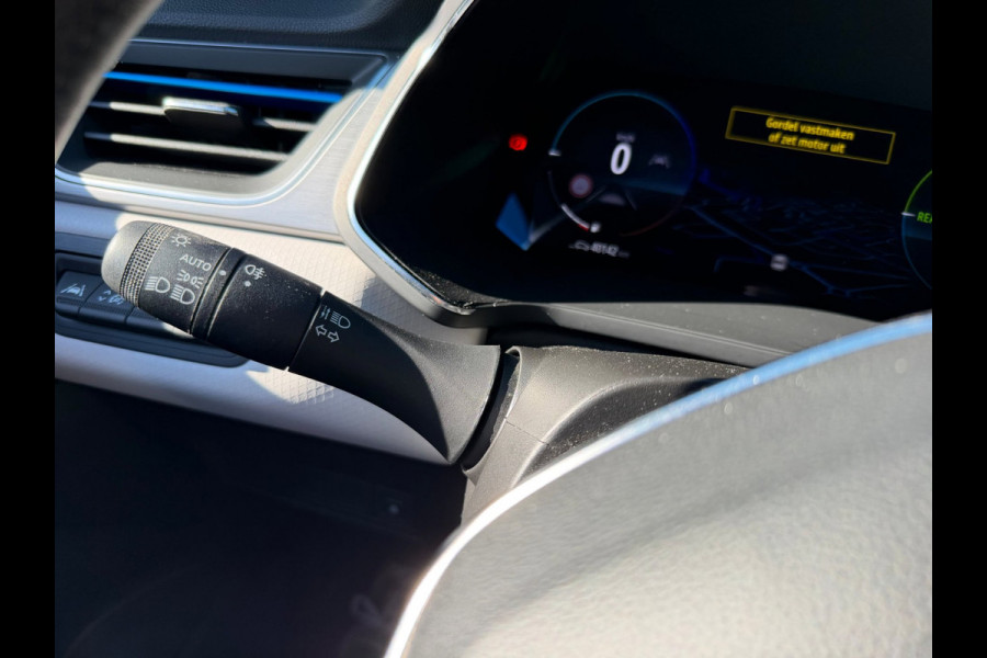 Renault Captur 1.6 E-Tech Plug-in Hybrid 160 Edition One Groot Navi / Camera / Stoel verwarming / Clima / LM velgen