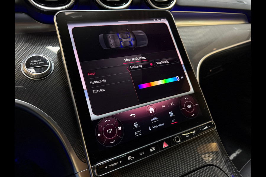 Mercedes-Benz C-Klasse 300 e AMG LINE |PANO|FABRIEKSGARANTIE|SFEERVERLICHTING|GLASCOATING|CARPLAY|DEALER ONDERHOUDEN|19INCH|313PK|