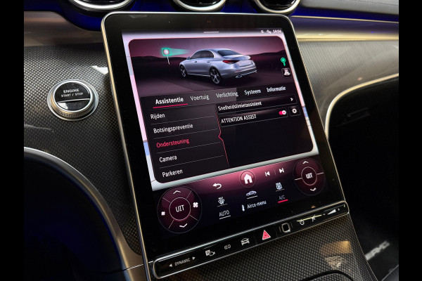 Mercedes-Benz C-Klasse 300 e AMG LINE |PANO|FABRIEKSGARANTIE|SFEERVERLICHTING|GLASCOATING|CARPLAY|DEALER ONDERHOUDEN|19INCH|313PK|
