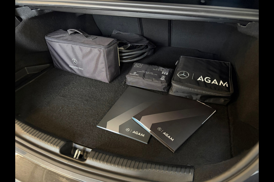 Mercedes-Benz C-Klasse 300 e AMG LINE |PANO|FABRIEKSGARANTIE|SFEERVERLICHTING|GLASCOATING|CARPLAY|DEALER ONDERHOUDEN|19INCH|313PK|