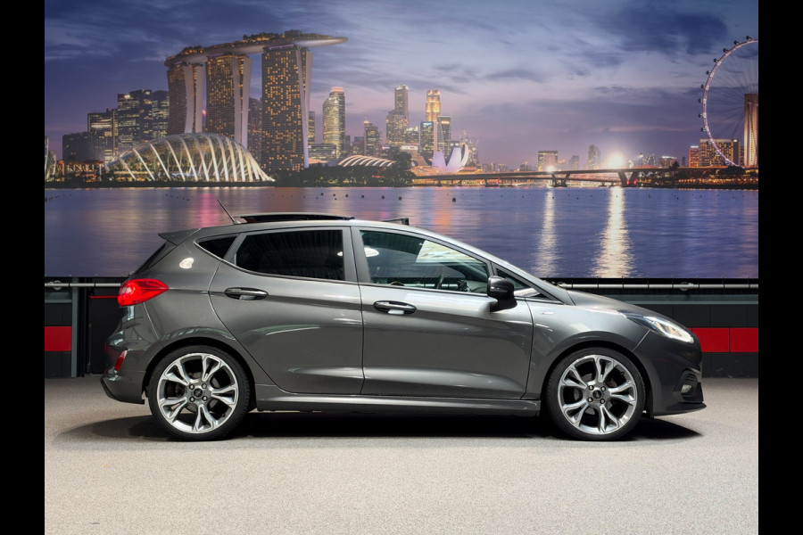 Ford Fiesta 1.0 EcoBoost ST-Line |Panorama|Carplay|Camera|Full Option