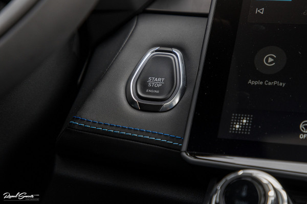 Lynk & Co 01 1.5 Full Black | ALL-IN PRIJZEN – inclusief onderhoud, originele Lynk & Co software-update en 1 jaar BOVAG-garantie | Adaptieve cruise | Panoramadak | Blis | Memory |