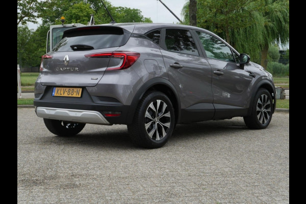Renault Captur 1.6 E-Tech Hybrid 145 R.S. Line