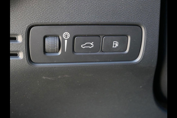 Volvo XC40 1.5 T5 Recharge Business Pro