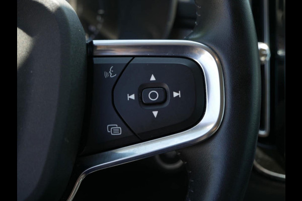 Volvo XC40 1.5 T5 Recharge Business Pro