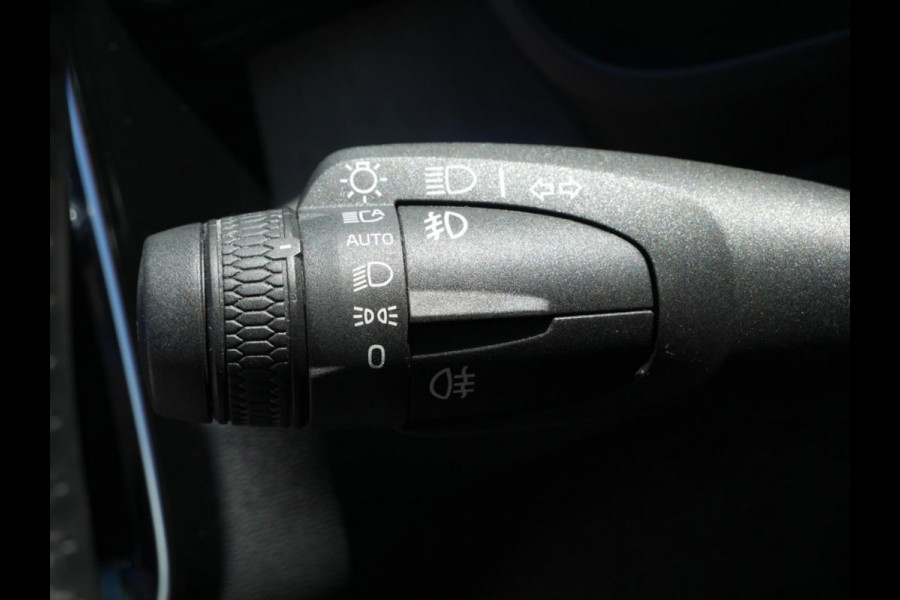 Volvo XC40 1.5 T5 Recharge Business Pro
