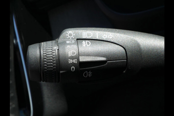 Volvo XC40 1.5 T5 Recharge Business Pro
