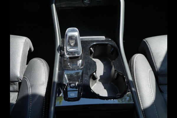 Volvo XC40 1.5 T5 Recharge Business Pro