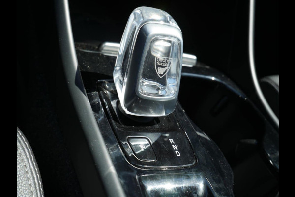 Volvo XC40 1.5 T5 Recharge Business Pro