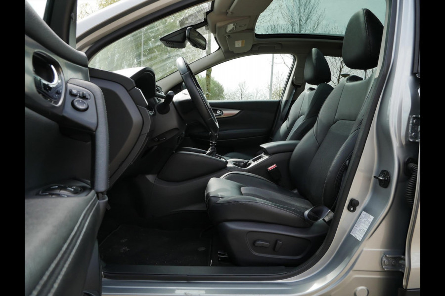 Nissan QASHQAI 1.2 DIG-T 115pk N-Connecta | Panoramadak | 18"inch | Camera |