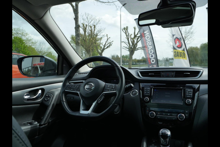 Nissan QASHQAI 1.2 DIG-T 115pk N-Connecta | Panoramadak | 18"inch | Camera |