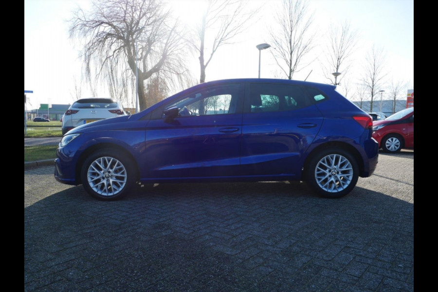 Seat Ibiza 1.0 TSI Style Business Intense Plus | Stoelverw. | Carplay | LED |