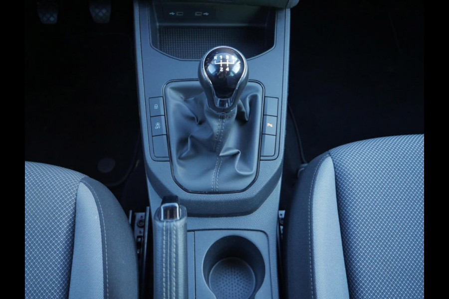 Seat Ibiza 1.0 TSI Style Business Intense Plus | Stoelverw. | Carplay | LED |