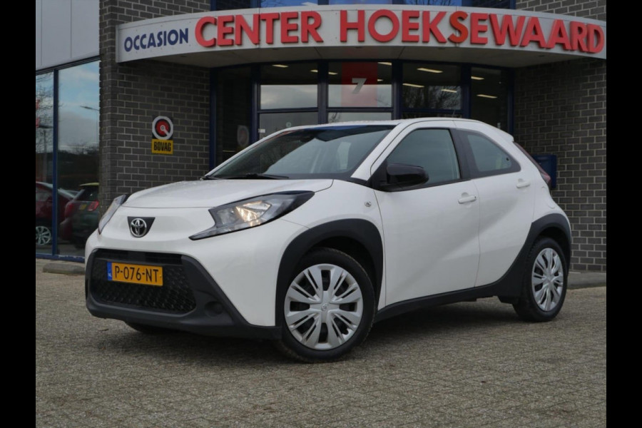 Toyota Aygo X 1.0 VVT-i MT Play