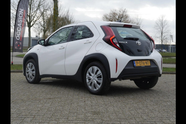 Toyota Aygo X 1.0 VVT-i MT Play