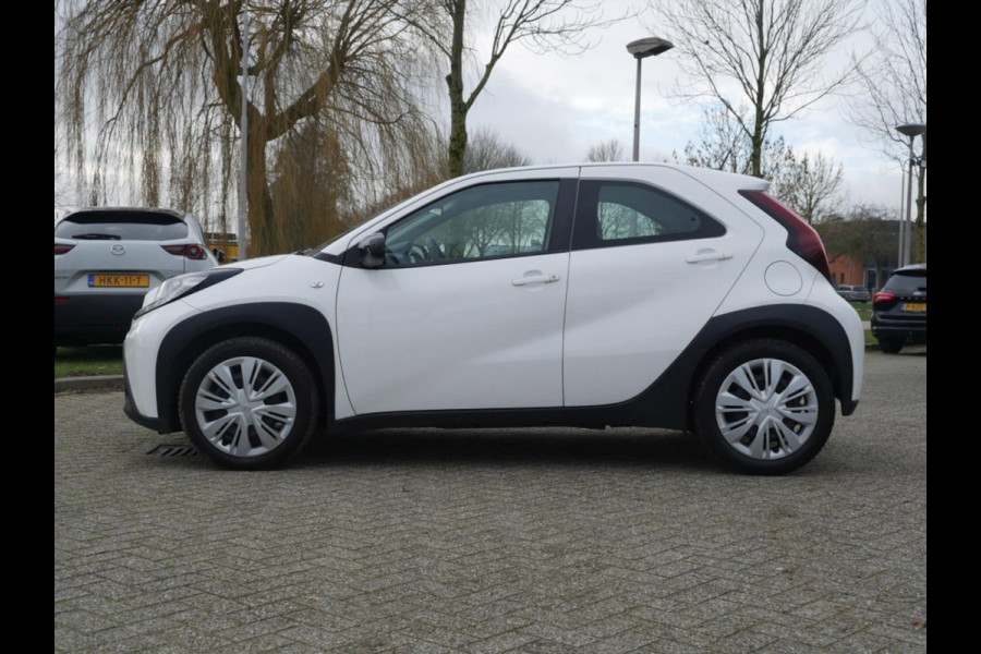 Toyota Aygo X 1.0 VVT-i MT Play