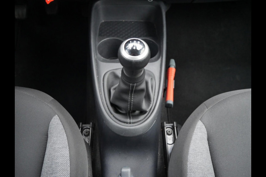 Toyota Aygo X 1.0 VVT-i MT Play