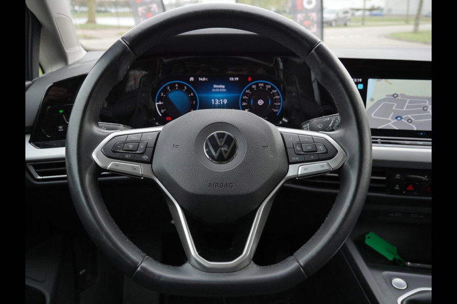 Volkswagen Golf Variant 1.0 TSI Life