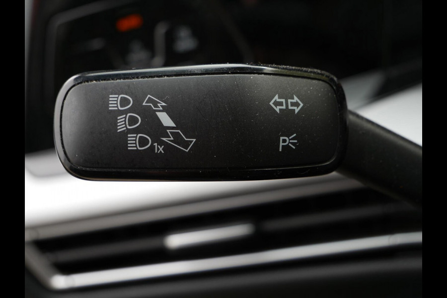 Volkswagen Golf Variant 1.0 TSI Life