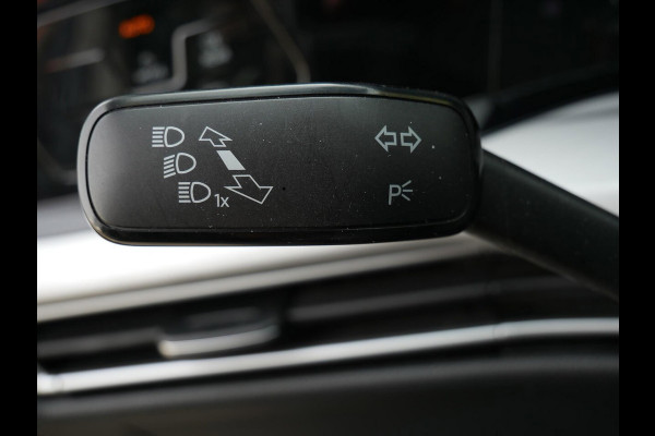 Volkswagen Golf 1.0 TSI Life