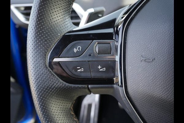 Peugeot 3008 1.6 HYbrid 225 GT