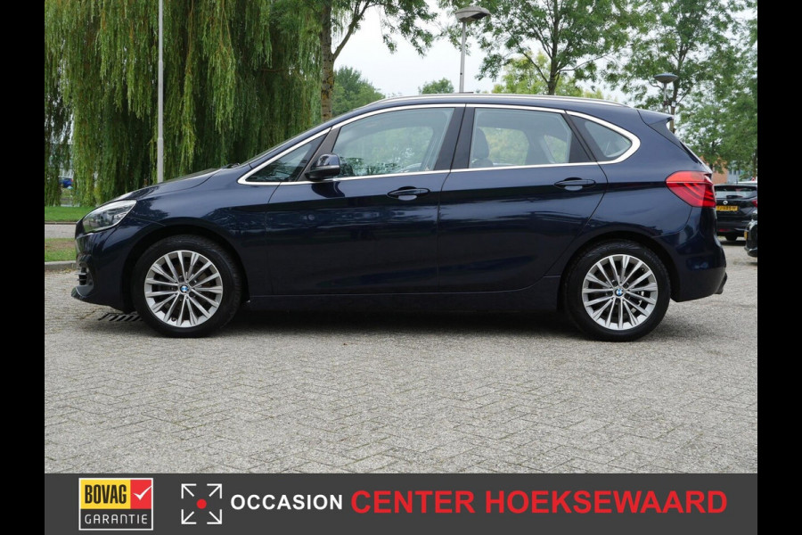 BMW 2 Serie Active Tourer 218ia Automaat High Executive Luxury Edition | Panoramadak | HiFi | Camera |