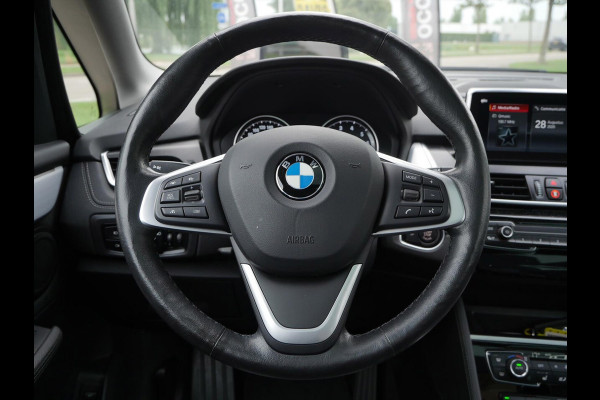 BMW 2 Serie Active Tourer 218ia Automaat High Executive Luxury Edition | Panoramadak | HiFi | Camera |