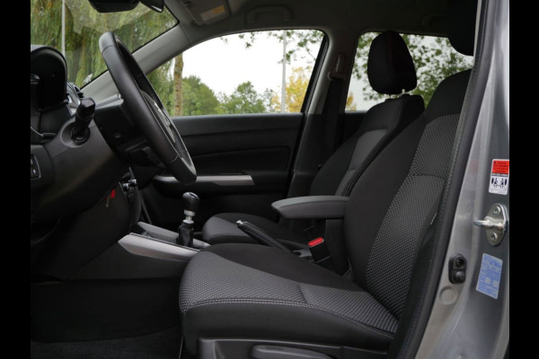 Suzuki Vitara 1.4 Boosterjet Select Smart Hybrid