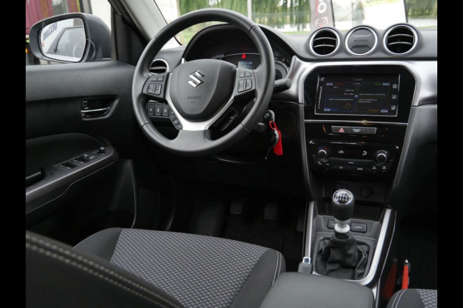 Suzuki Vitara 1.4 Boosterjet Select Smart Hybrid