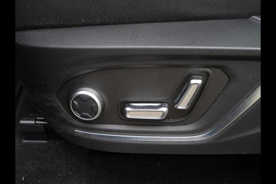 Lynk & Co 01 1.5 Plug-In Hybride (PHEV) 261pk | Topstaat! |