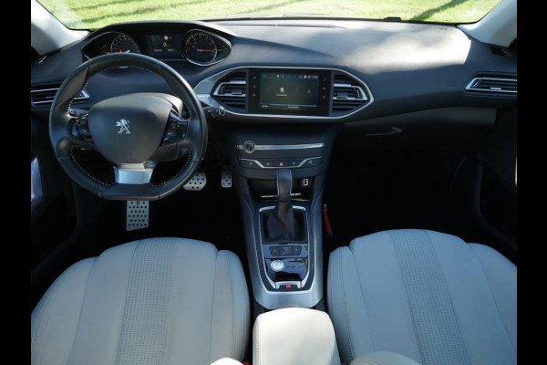 Peugeot 308 SW 1.2 PureTech Blue Lease Premium
