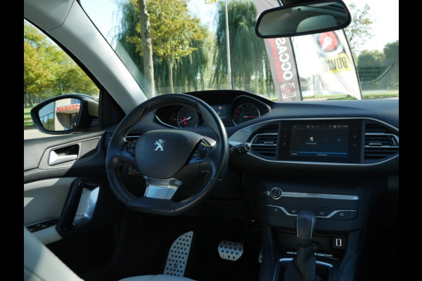 Peugeot 308 SW 1.2 PureTech Blue Lease Premium